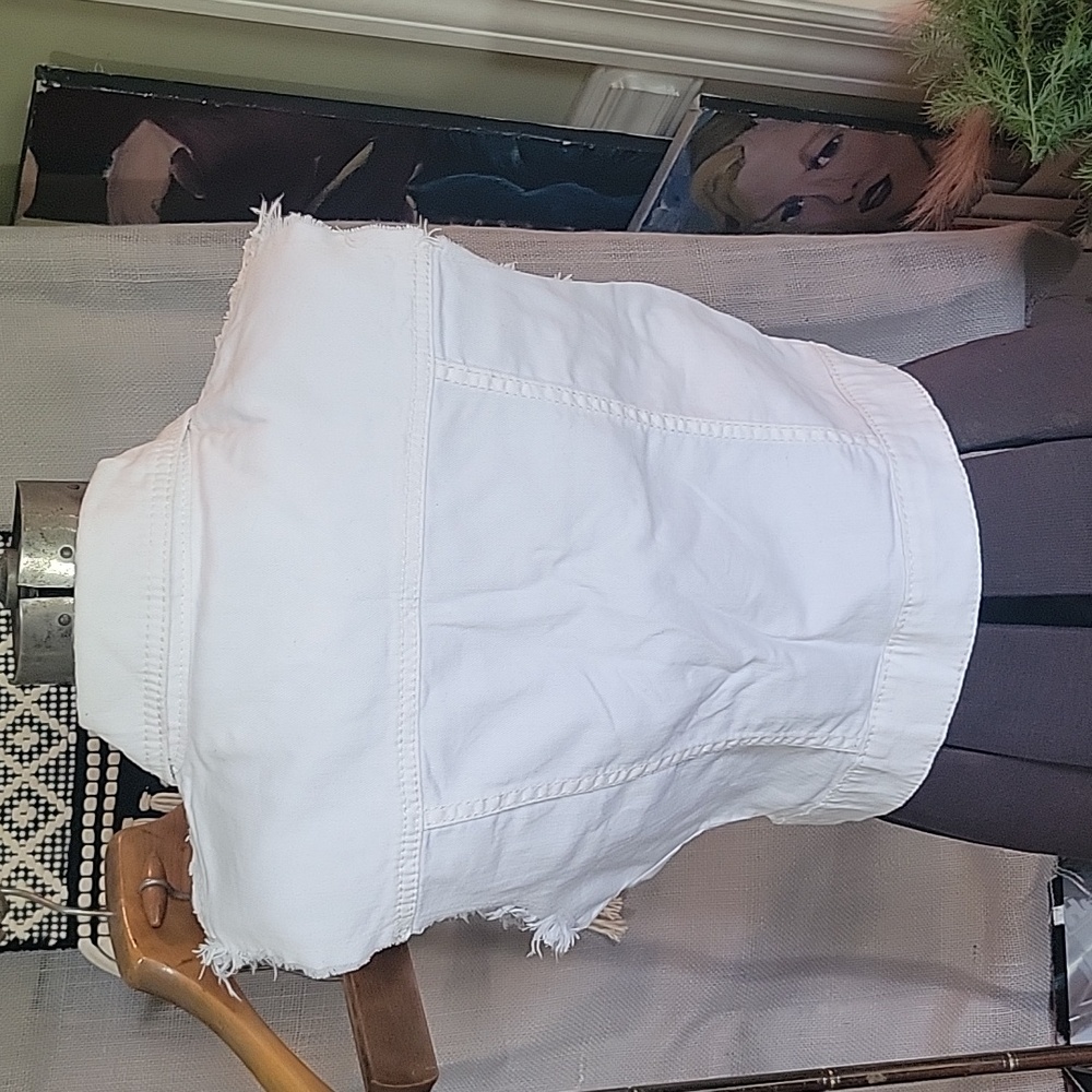 Miss Me White Denim Vest with Embroidery M - Picture 6 of 13